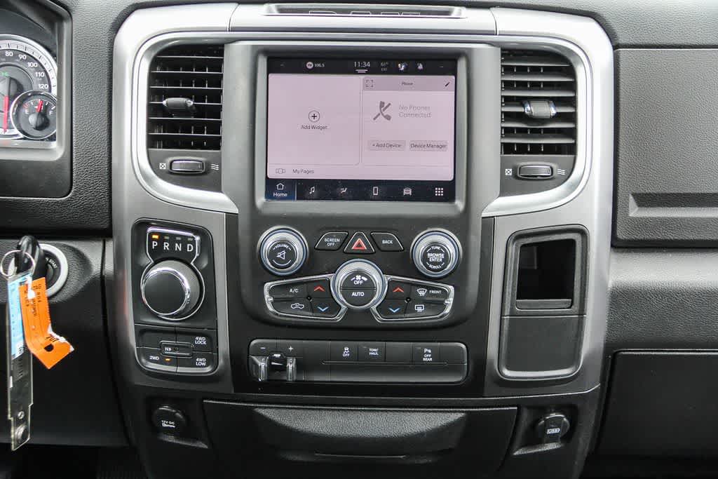 Thumbnail: 2022 RAM 1500 Classic - 14