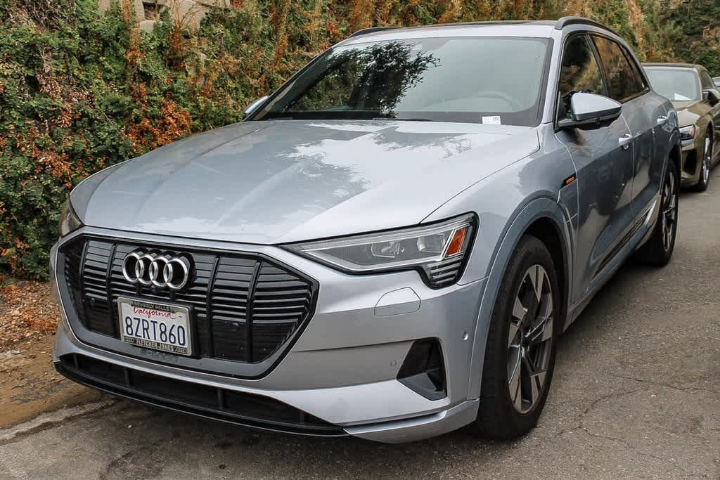 2022 Audi e-tron Premium -
                Calabasas, CA