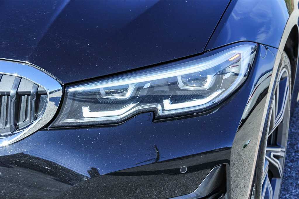 Thumbnail: 2022 BMW 3 Series - 7