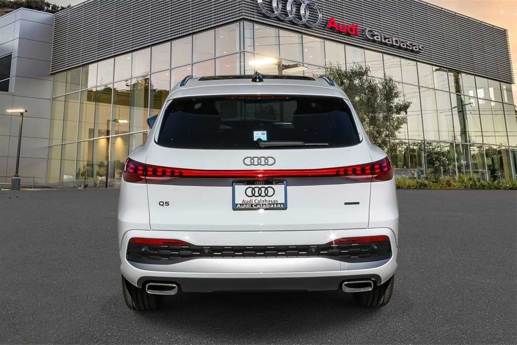 Thumbnail: 2025 Audi Q5 - 3