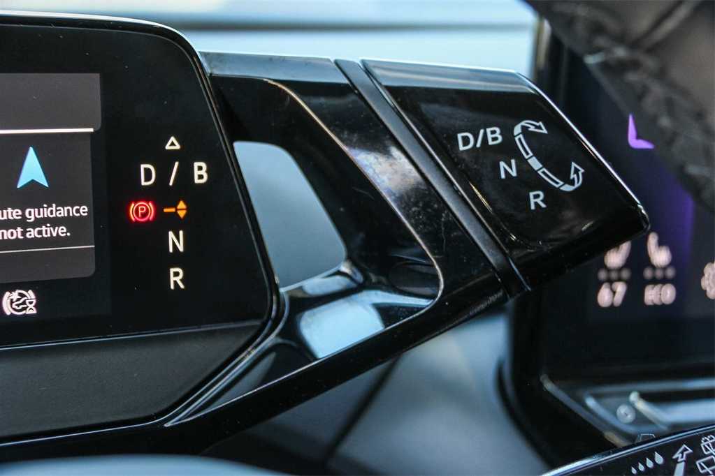 Thumbnail: 2023 Volkswagen ID.4 - 19