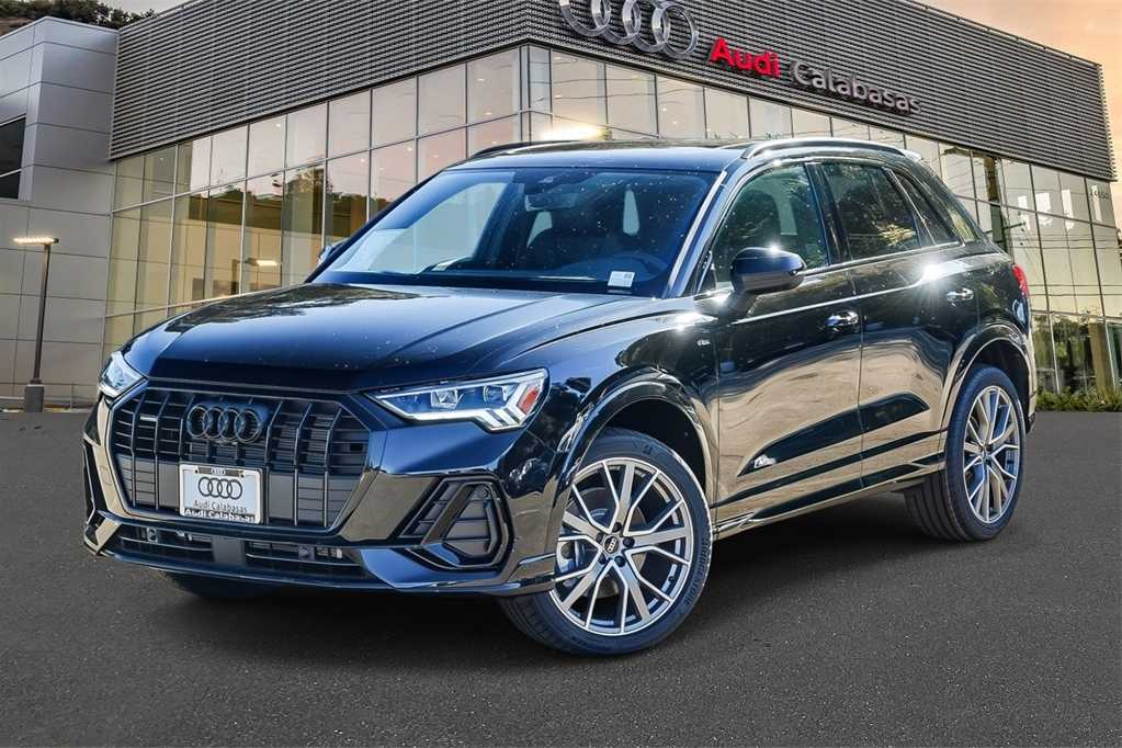 Thumbnail: 2025 Audi Q3 - 1