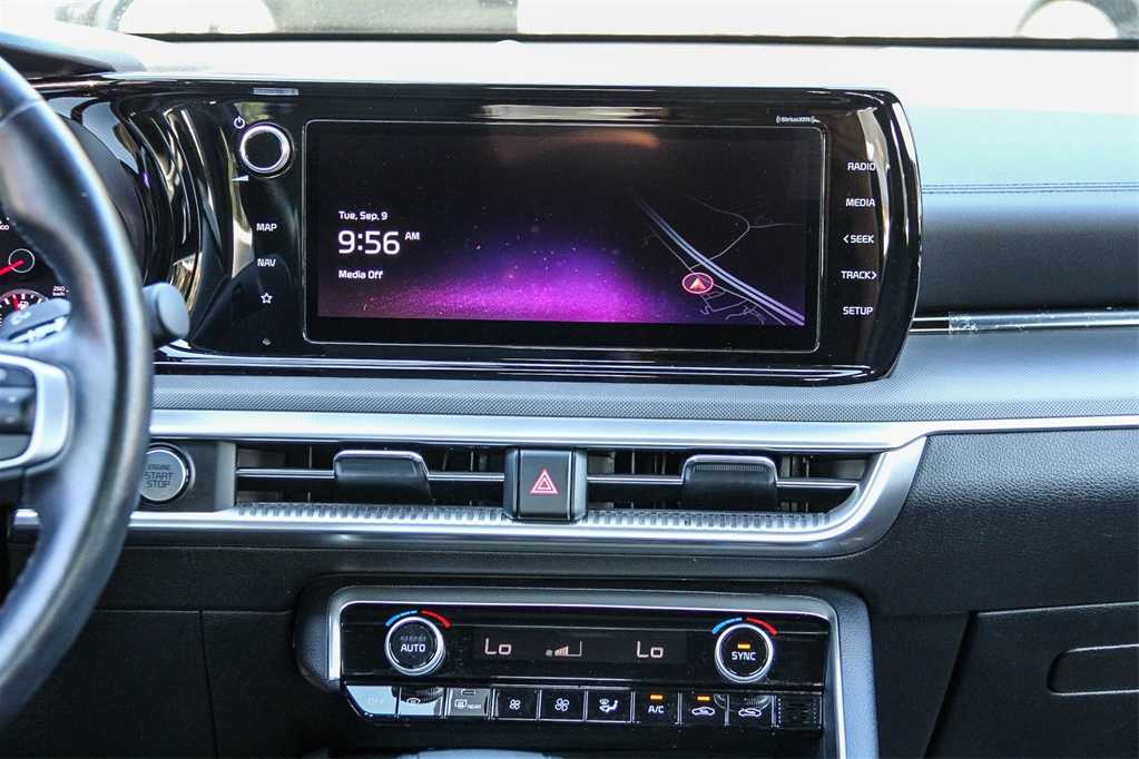 Thumbnail: 2024 Kia K5 - 14