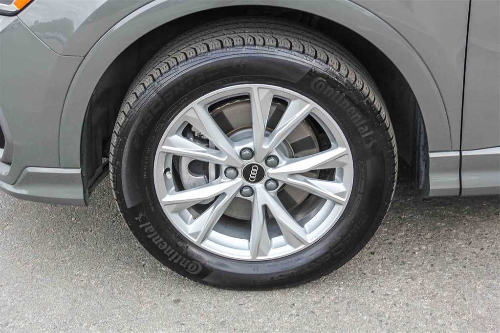 Thumbnail: 2021 Audi Q3 - 9