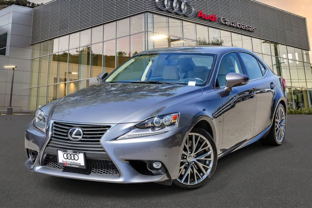 Thumbnail: 2016 Lexus IS - 1