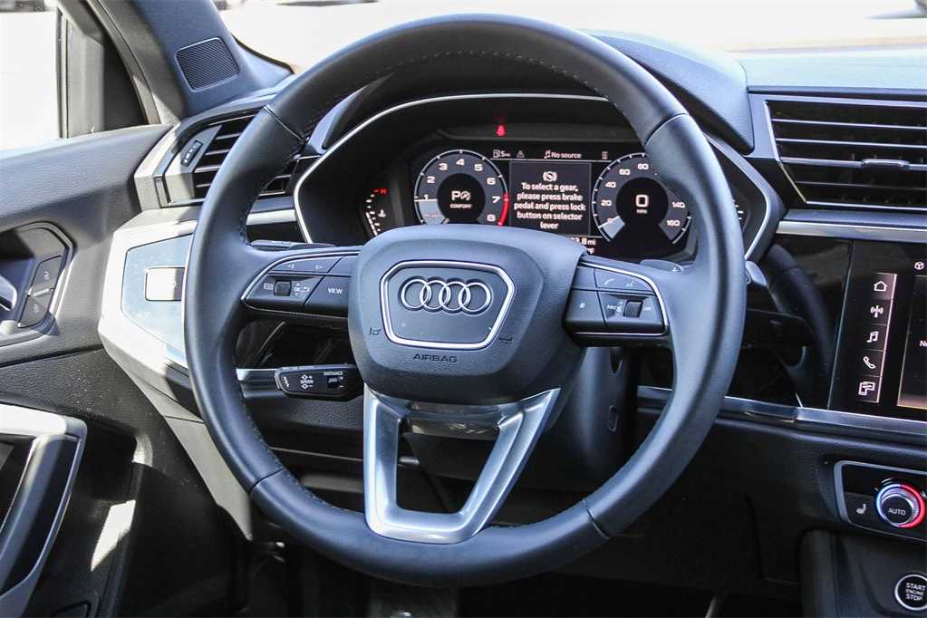 Thumbnail: 2025 Audi Q3 - 14