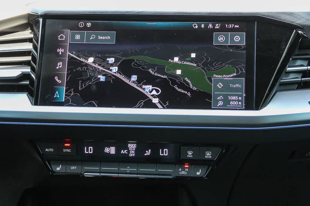 Thumbnail: 2023 Audi Q4 e-tron - 15
