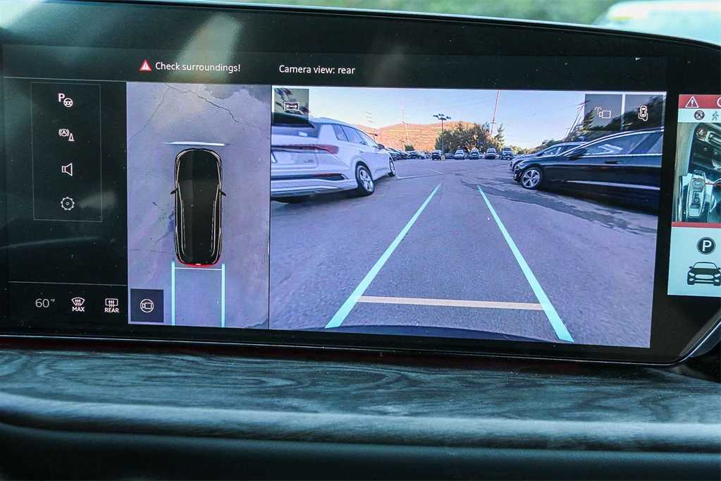 Thumbnail: 2025 Audi Q5 - 23