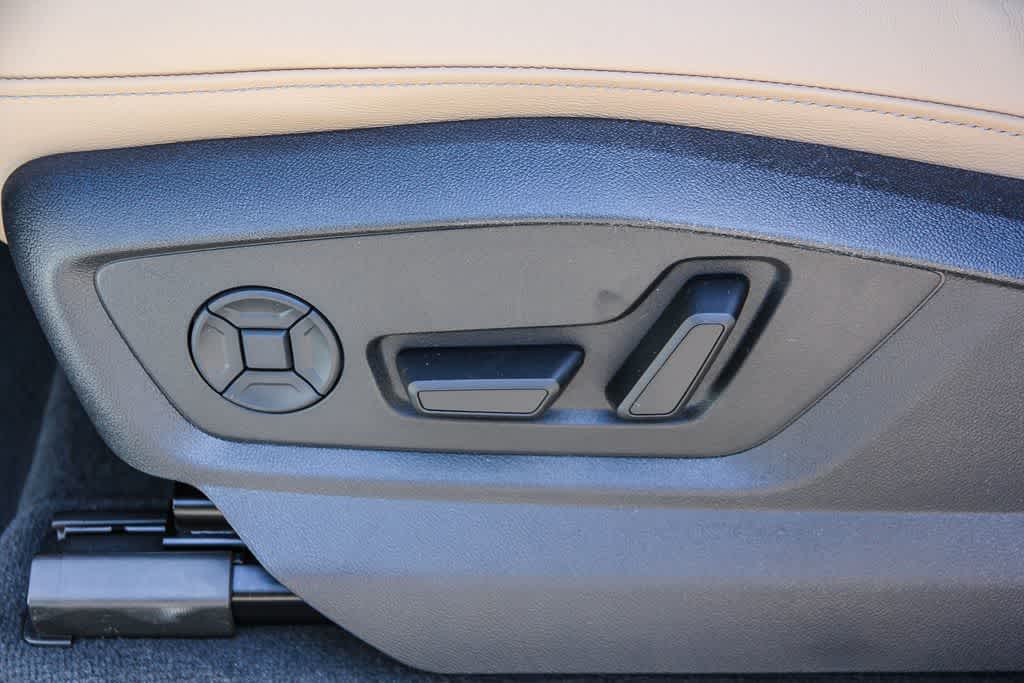 Thumbnail: 2026 Audi Q7 - 21
