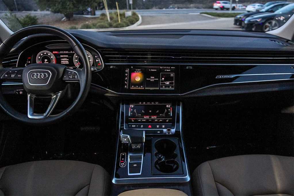 Thumbnail: 2023 Audi Q7 - 9