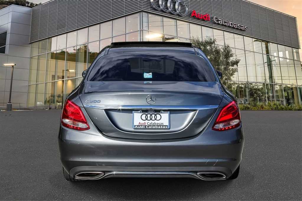 Thumbnail: 2017 Mercedes-Benz C-Class - 3