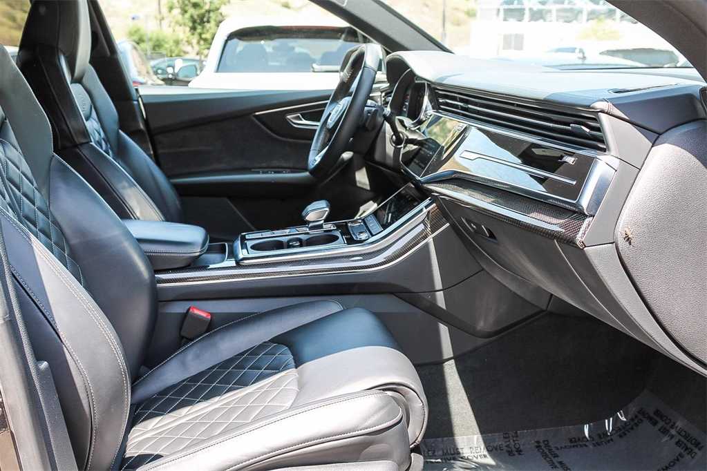 Thumbnail: 2022 Audi SQ8 - 19