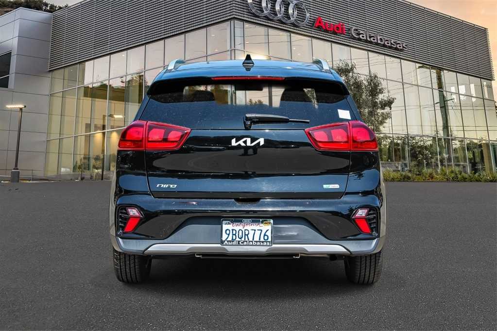 Thumbnail: 2022 Kia Niro - 5