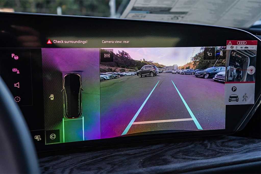 Thumbnail: 2025 Audi Q5 - 27