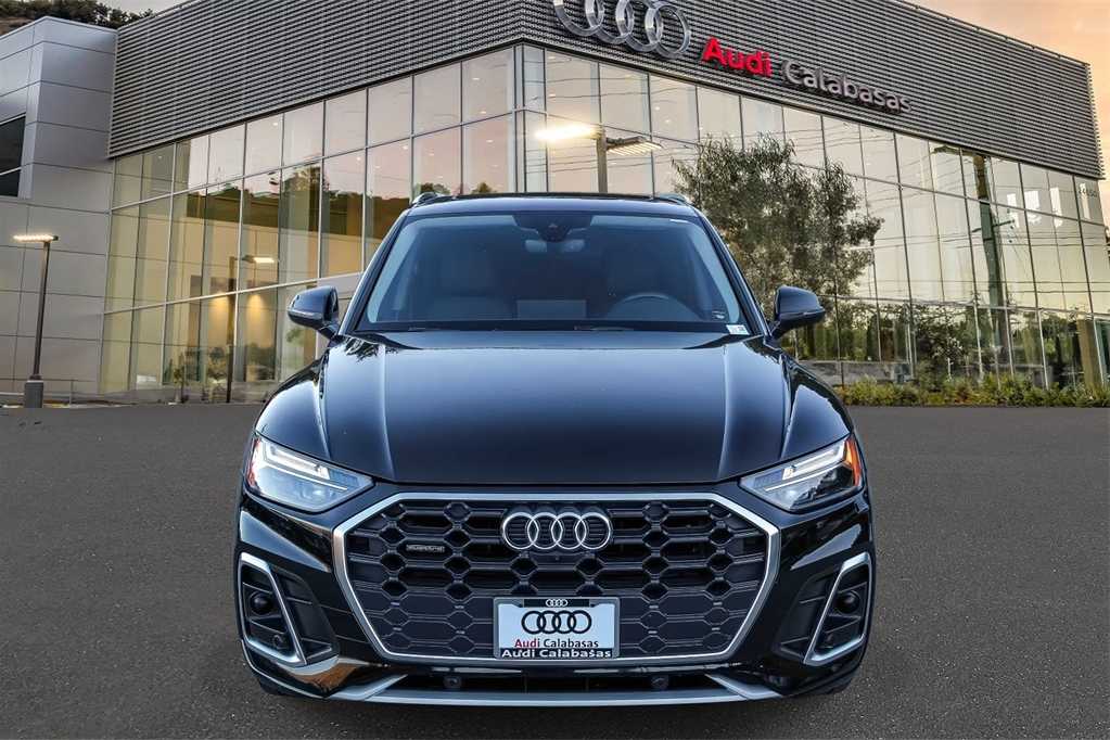 Thumbnail: 2022 Audi Q5 - 6