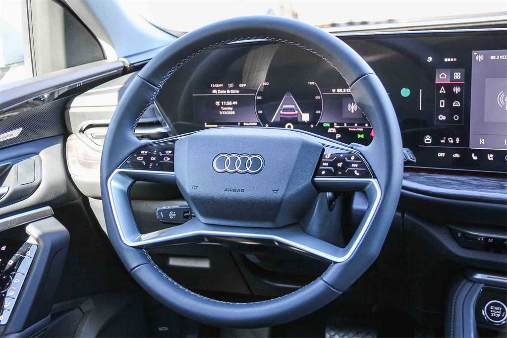 Thumbnail: 2025 Audi Q5 - 16