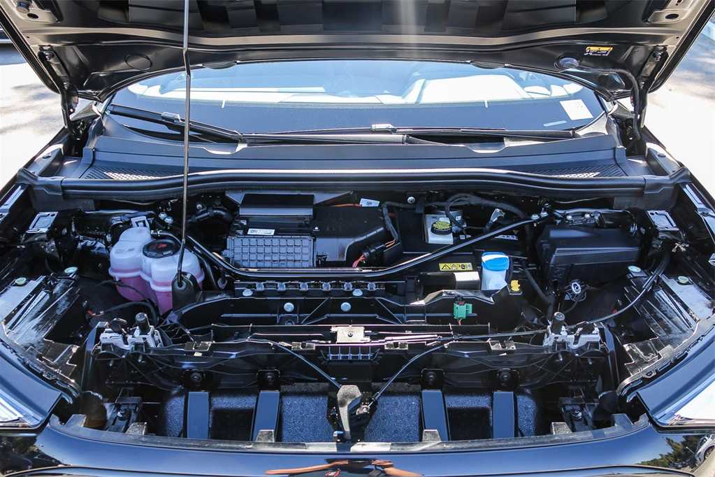 Thumbnail: 2025 Audi Q4 e-tron - 27