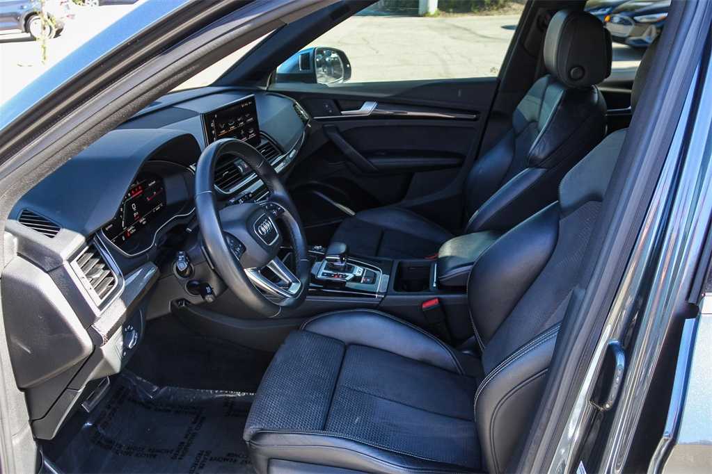 Thumbnail: 2022 Audi SQ5 - 19