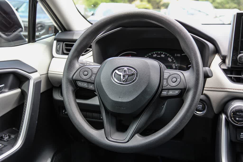 Thumbnail: 2024 Toyota RAV4 - 16