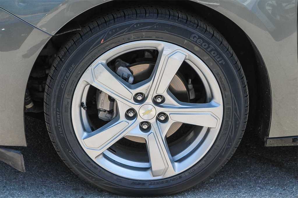2017 Chevrolet Volt LT 10