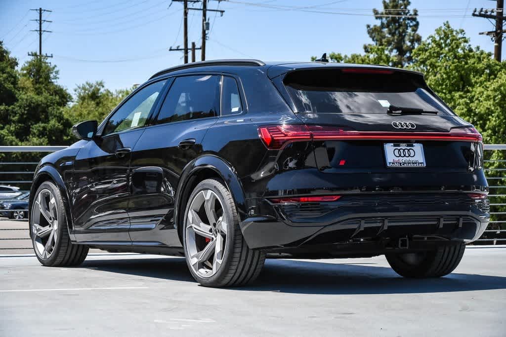 2024 Audi SQ8 e-tron Premium Plus 6