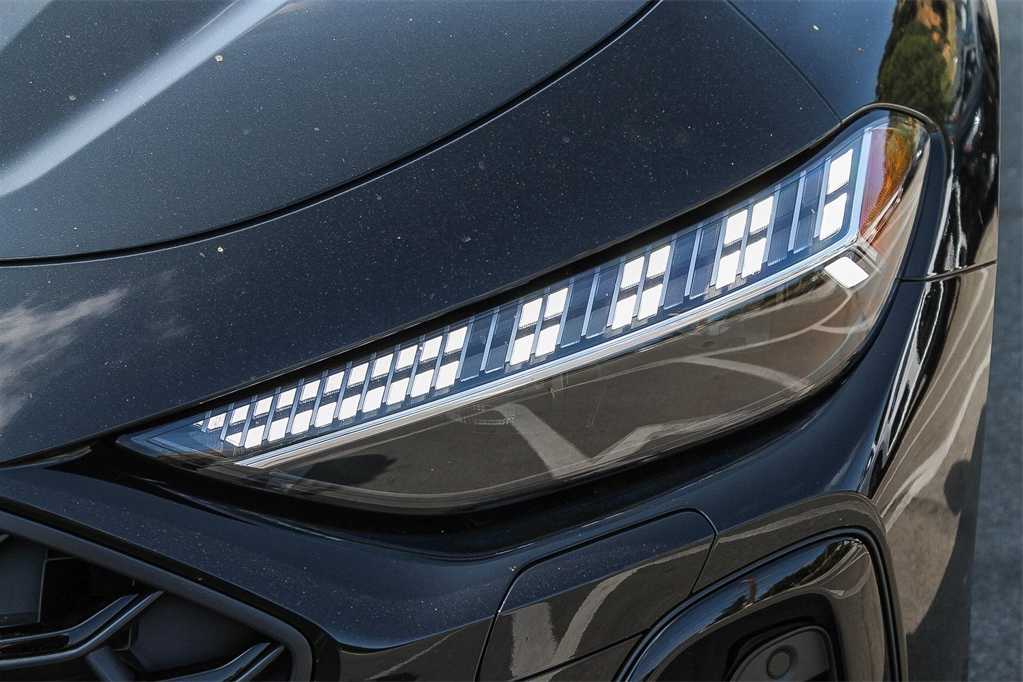 Thumbnail: 2025 Audi S5 - 8