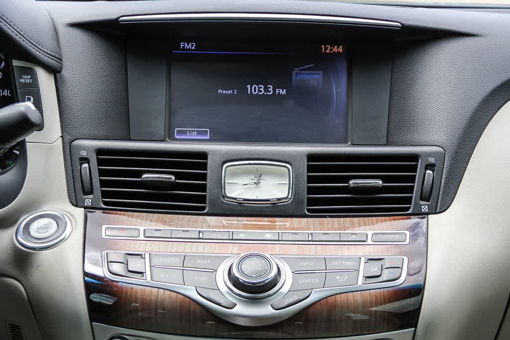 2015 INFINITI Q70  -
                  Calabasas, CA