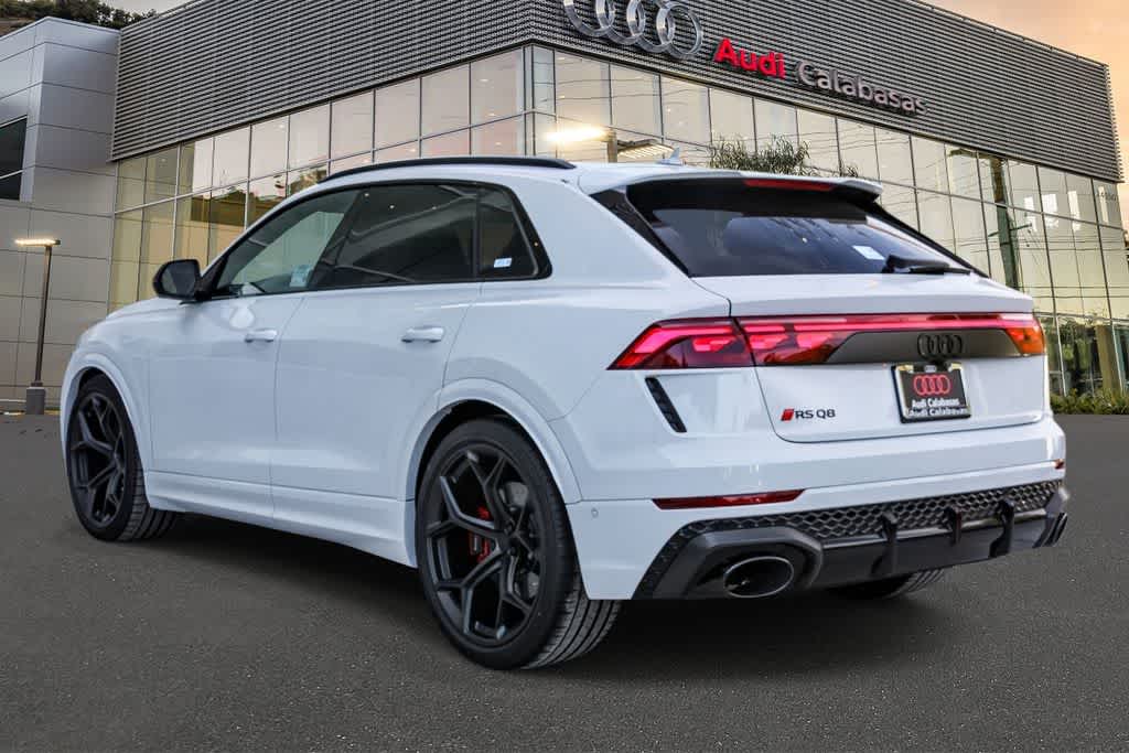 Thumbnail: 2026 Audi RS Q8 - 2