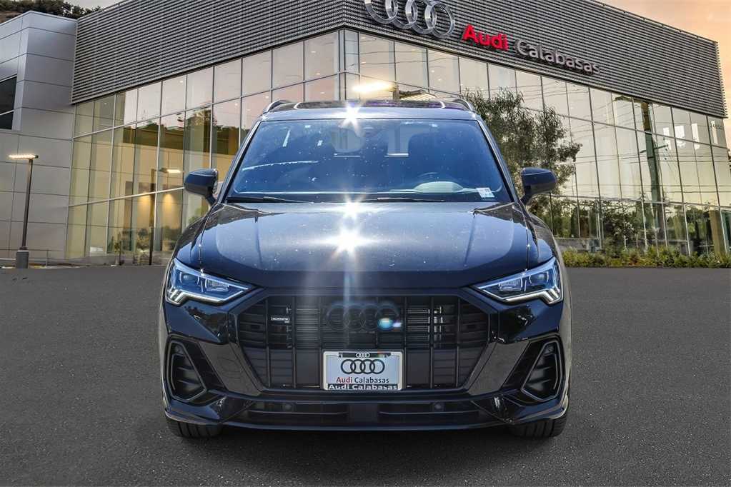 Thumbnail: 2025 Audi Q3 - 6