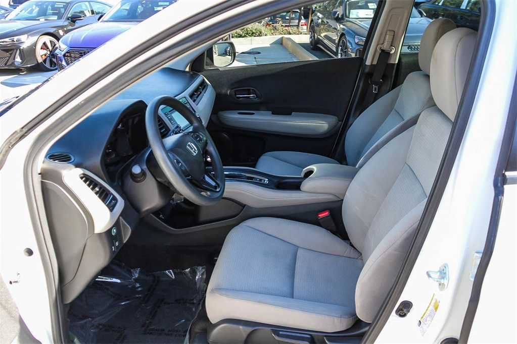 Thumbnail: 2022 Honda HR-V - 18