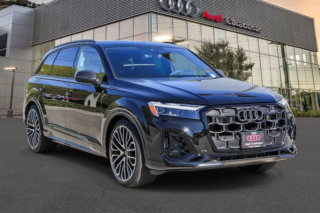 Thumbnail: 2026 Audi SQ7 - 5