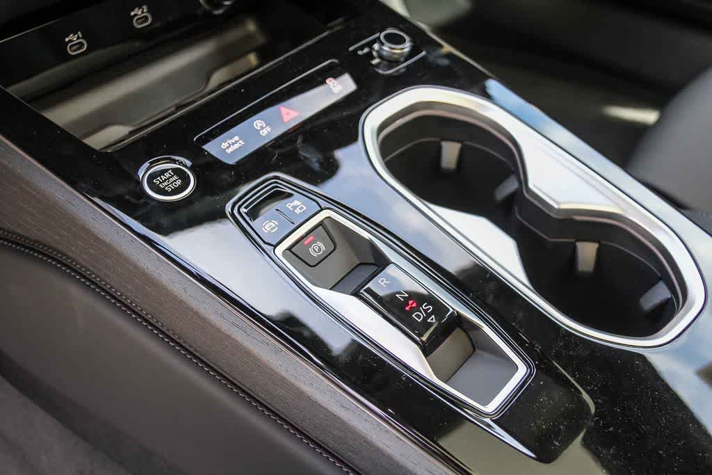 Thumbnail: 2026 Audi A6 - 20