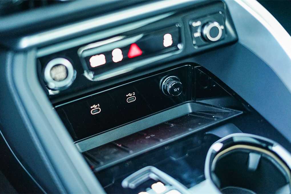 Thumbnail: 2025 Audi Q5 - 23