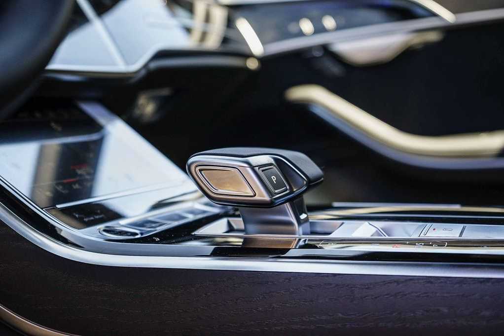 Thumbnail: 2026 Audi A8 - 20