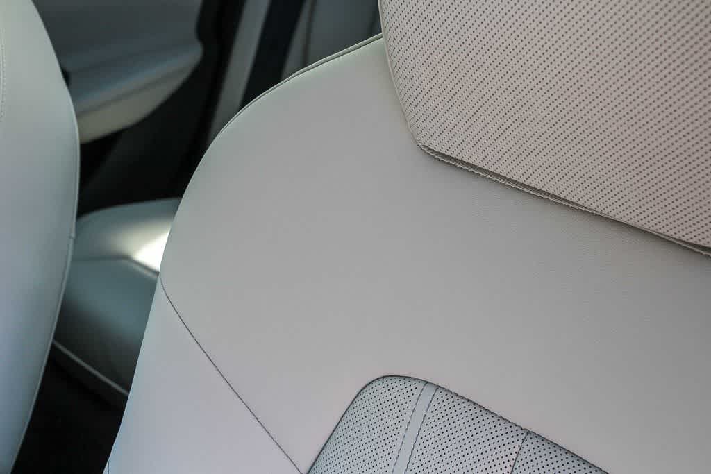 Thumbnail: 2026 Audi A6 - 25