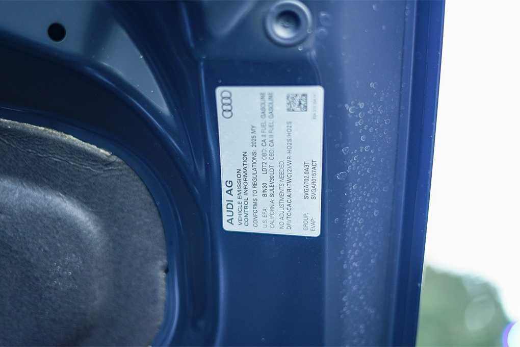 Thumbnail: 2025 Audi Q3 - 27