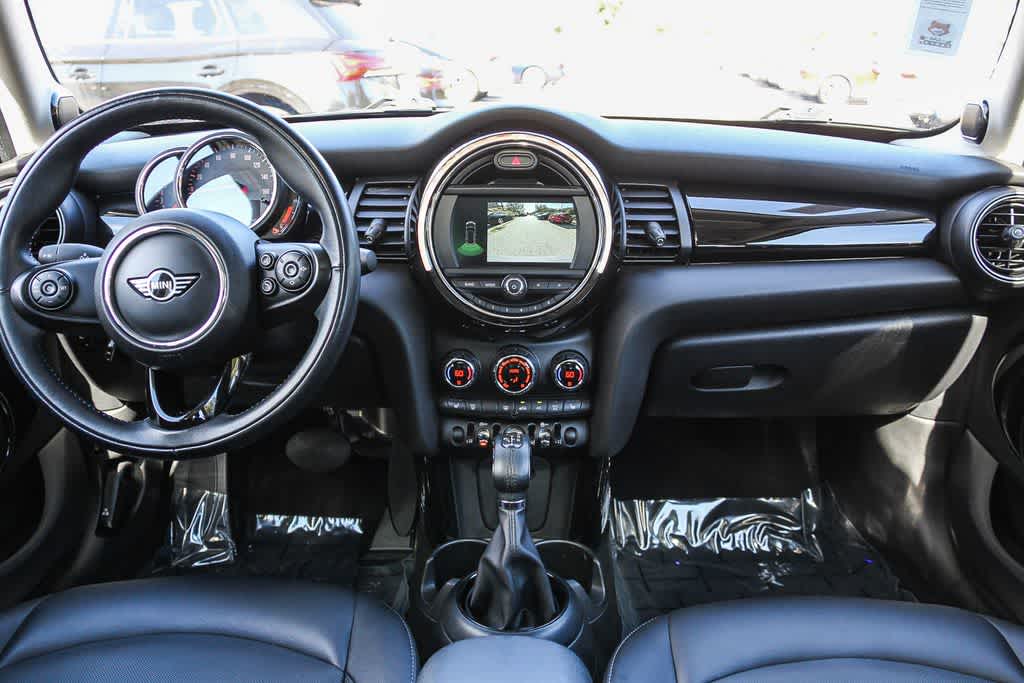 Thumbnail: 2019 MINI Cooper Hardtop - 13