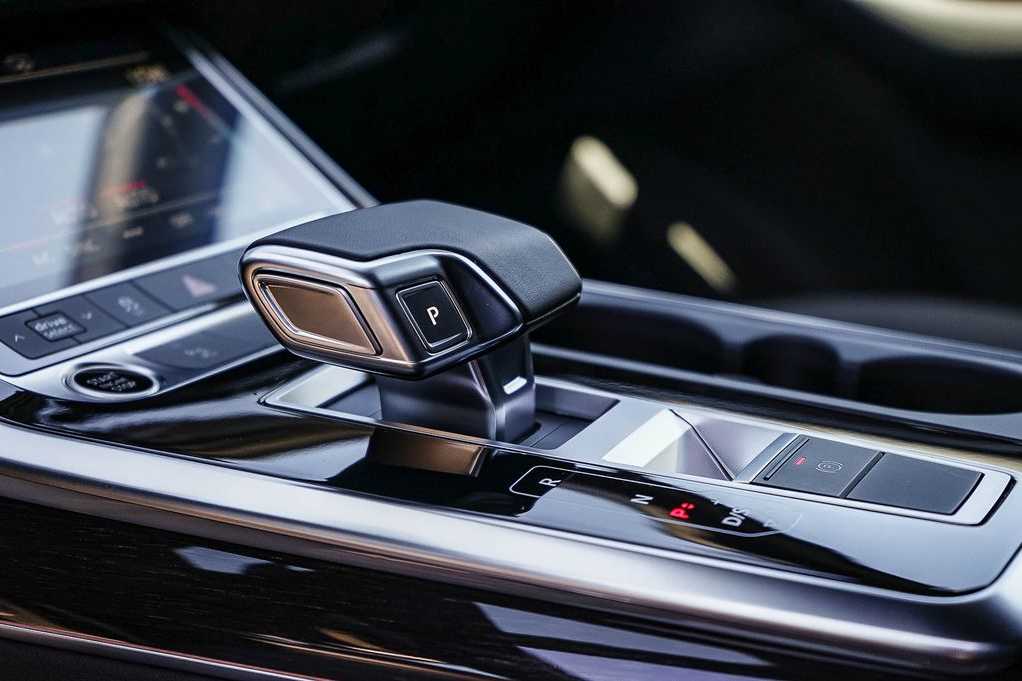 Thumbnail: 2026 Audi Q7 - 20