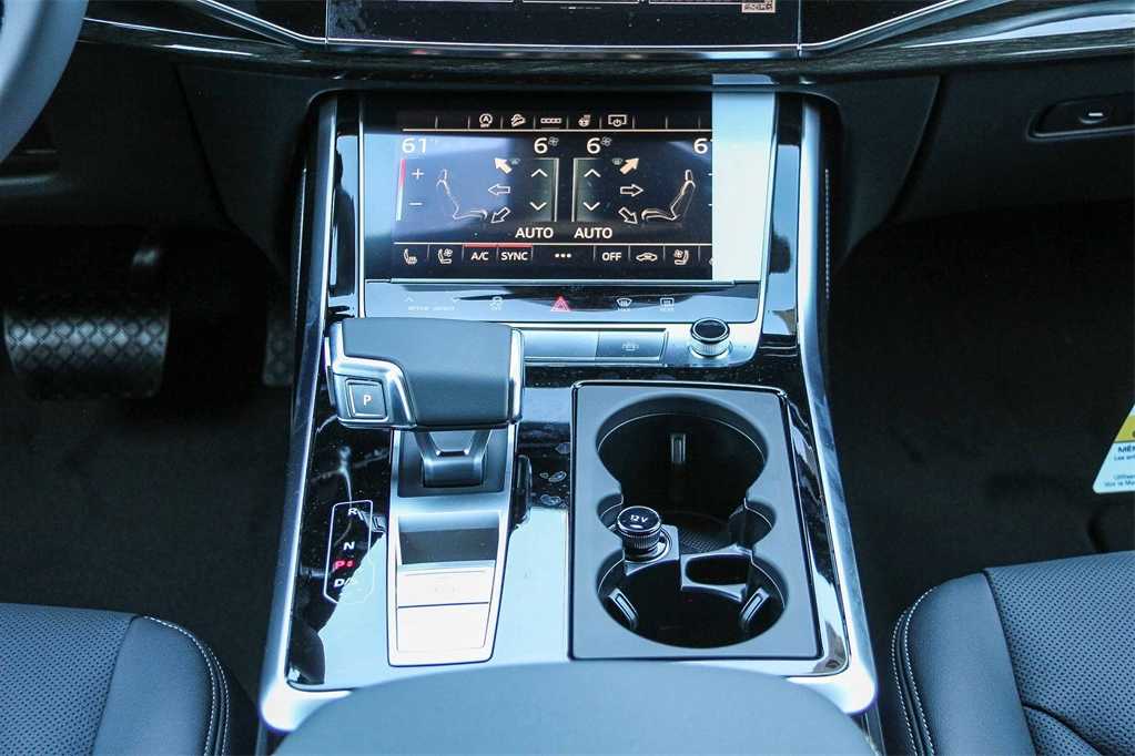 Thumbnail: 2026 Audi Q7 - 14