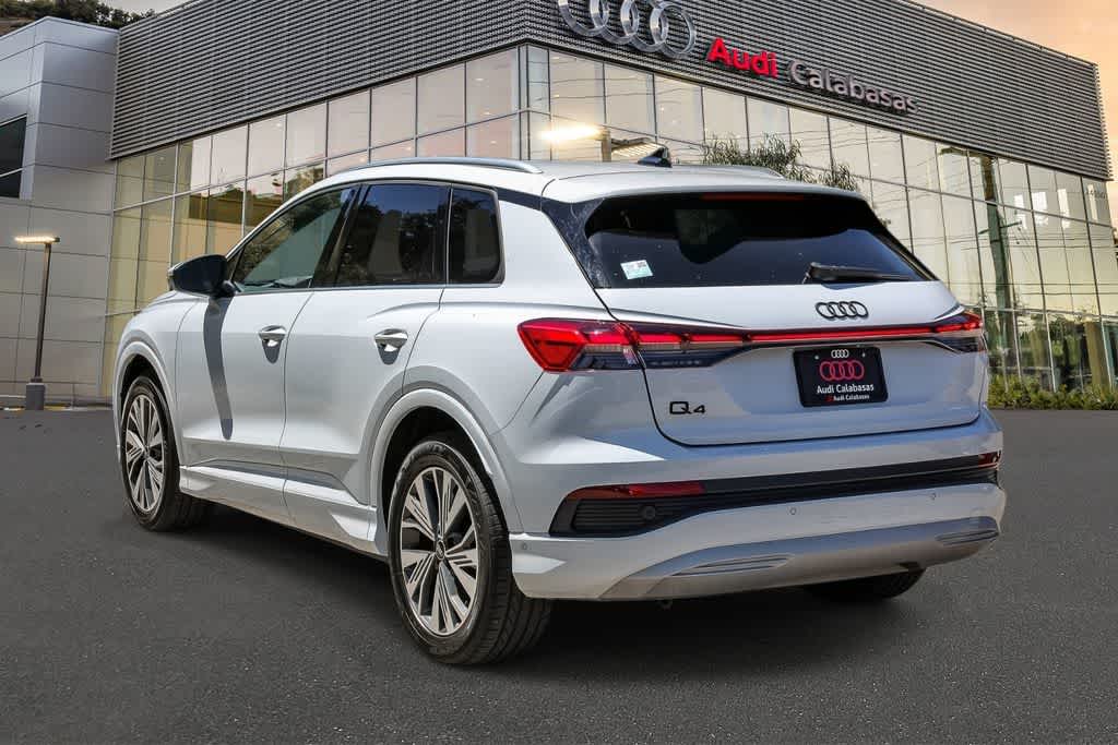 Thumbnail: 2023 Audi Q4 e-tron - 2