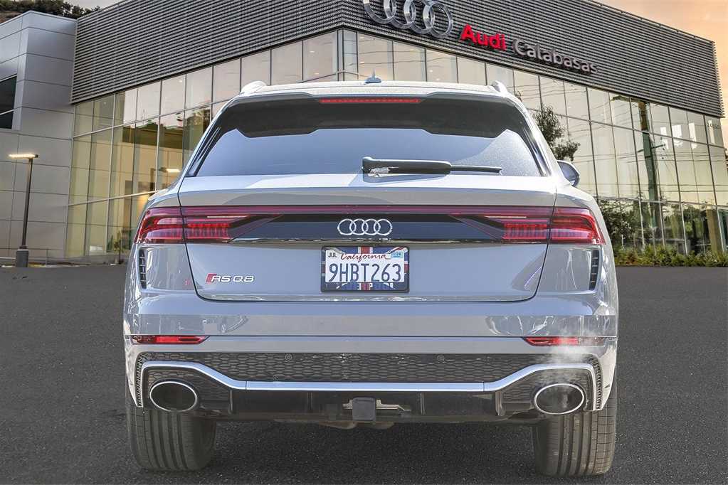 Thumbnail: 2023 Audi RS Q8 - 5