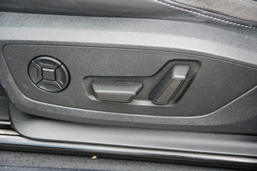 Thumbnail: 2023 Audi Q3 - 20