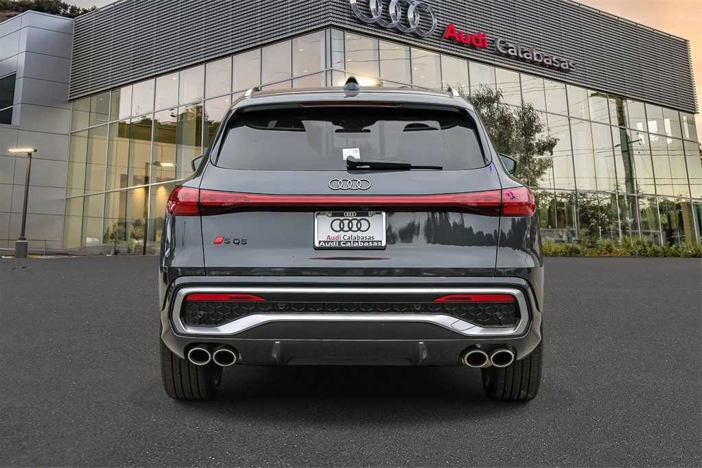 Thumbnail: 2025 Audi SQ5 - 5