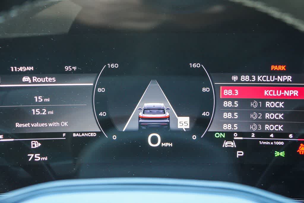 Thumbnail: 2025 Audi Q5 - 24