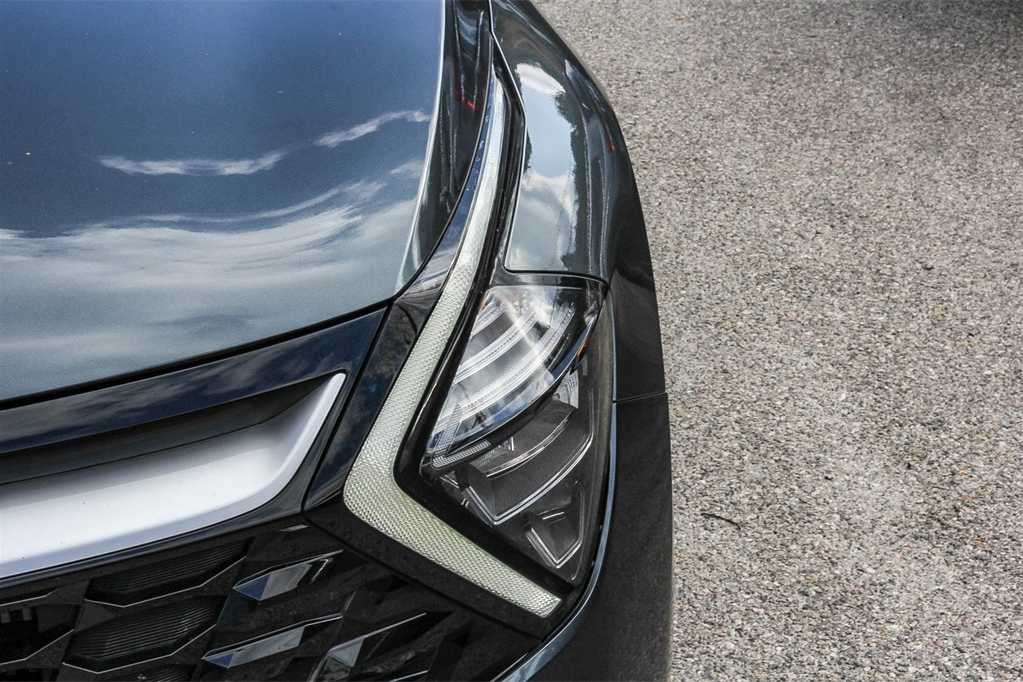 Thumbnail: 2023 Kia Sportage - 7