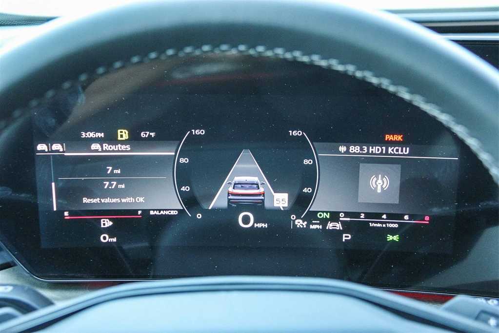 Thumbnail: 2025 Audi Q5 - 23