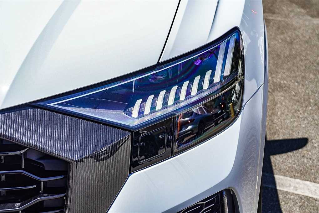Thumbnail: 2024 Audi RS Q8 - 7