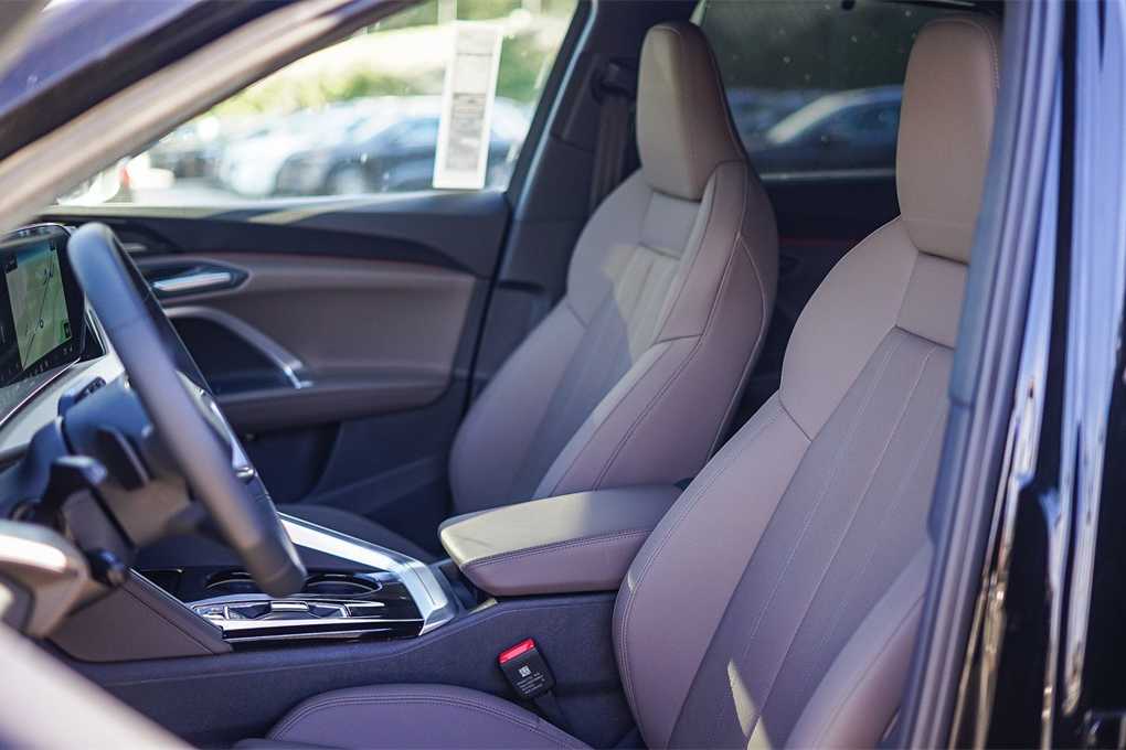 Thumbnail: 2025 Audi Q5 - 20