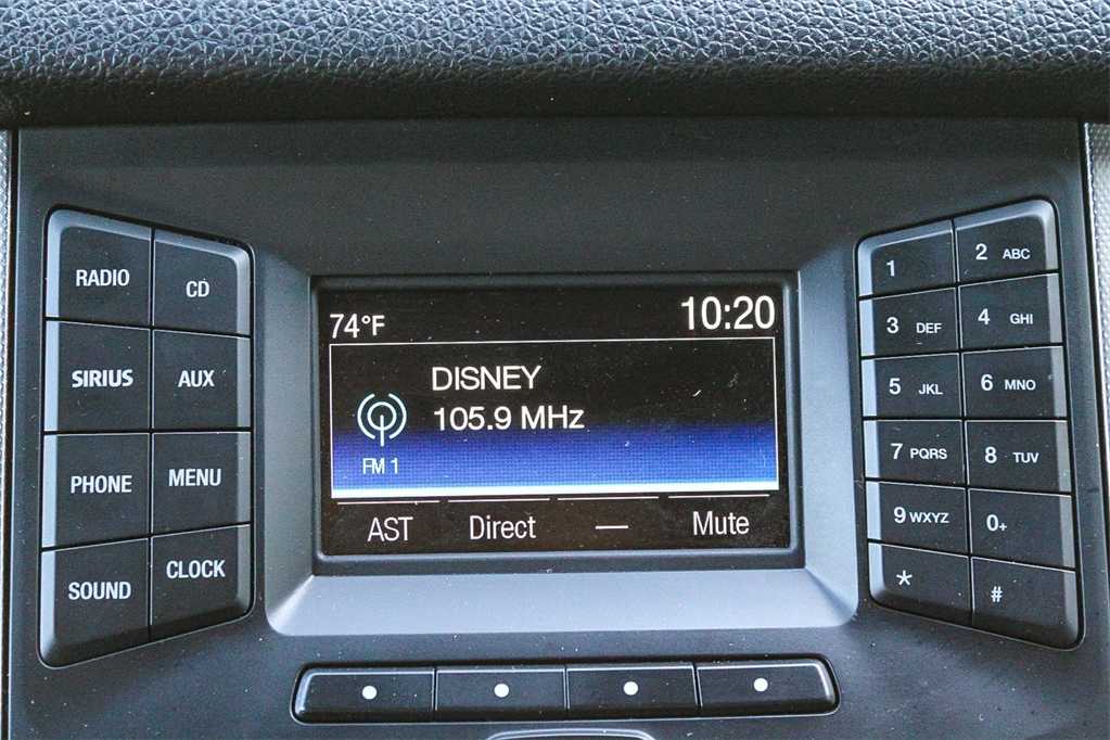 Thumbnail: 2015 Ford Expedition - 14