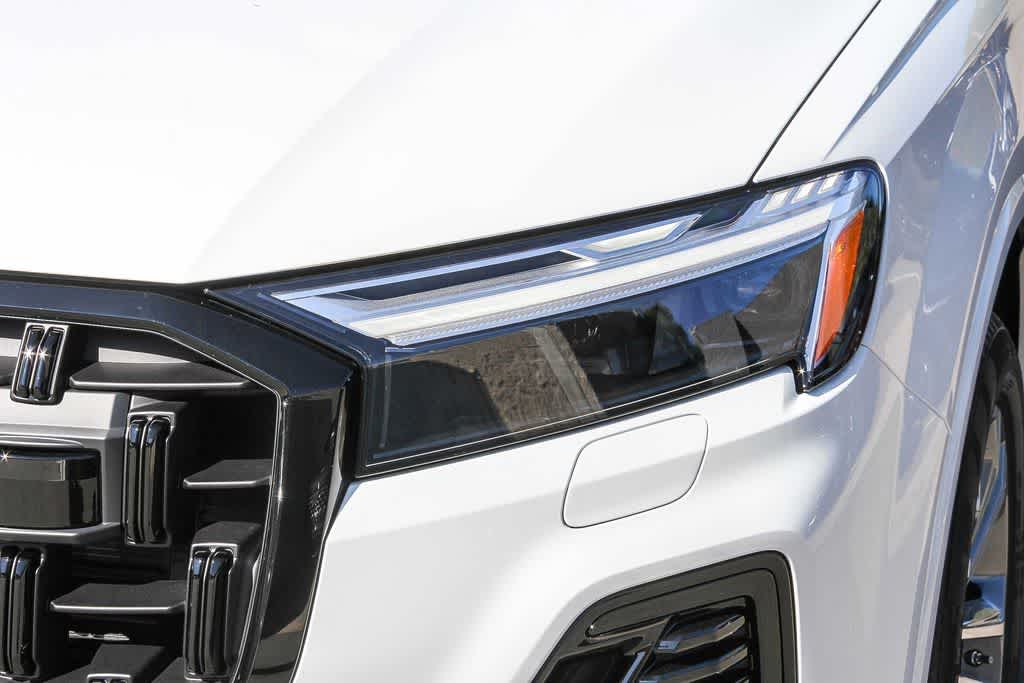 Thumbnail: 2026 Audi Q7 - 7